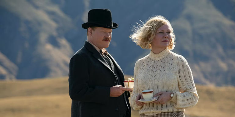 George Burbank and Rose Gordon having tea in The Power of the Dog