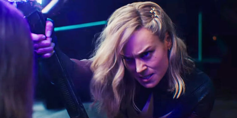 Brie Larson's Carol Danvers fighting Dar-Benn in the Marvels trailer