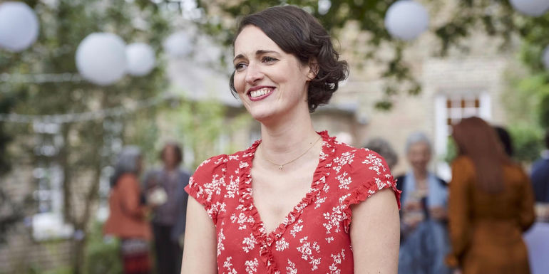 Fleabag (Phoebe Waller-Bridge) smiling in Fleabag.