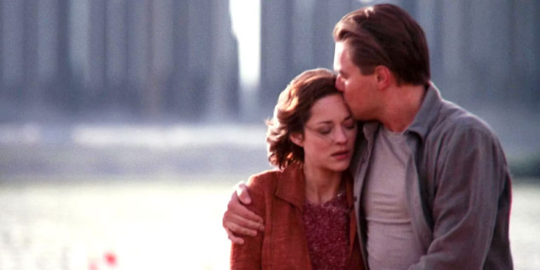 Cobb kissing Mal in Inception