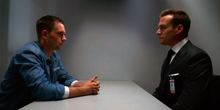 Harvey visiting Mike in prison in Suits