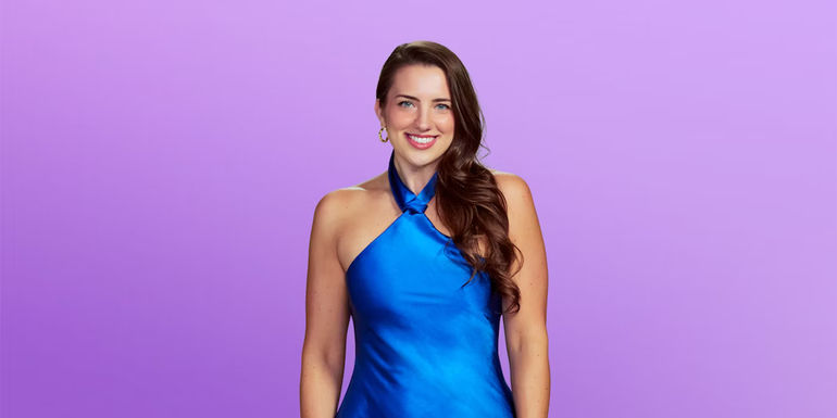 Amber Love Is Blind Season 6 in blue dress for promo pic