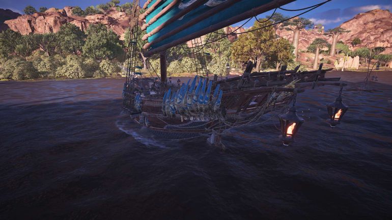 Exploring the Vast World of Ship Building and Cannons in a Pirate Adventure