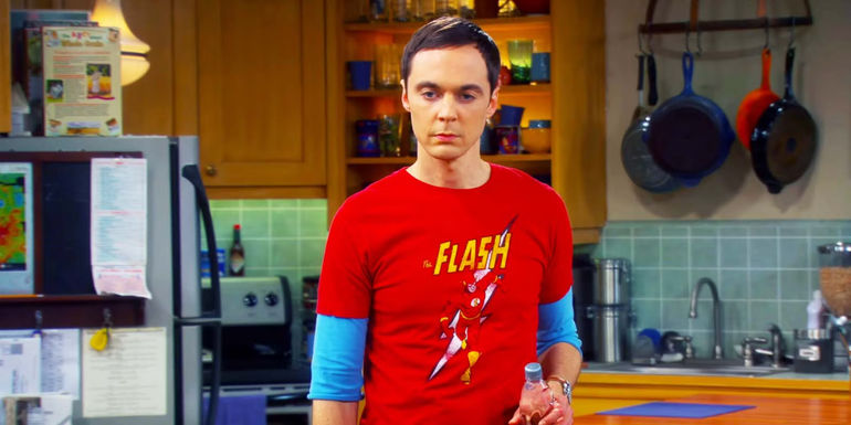 Jim Parsons as Sheldon Cooper looking annoyed in The Big Bang Theory season 6