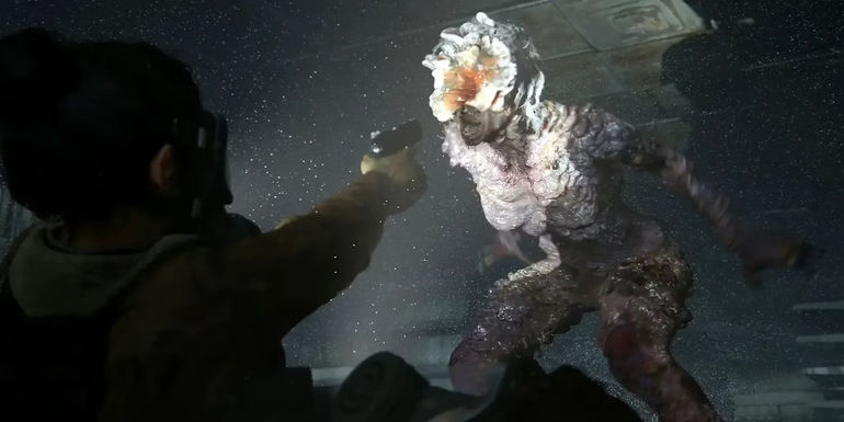 A clicker attacks Dina in The Last of Us Part II