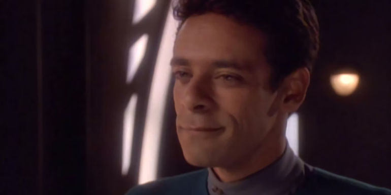 Julian Bashir (Alexander Siddig) embodies Torias Dax in DS9 - Facets