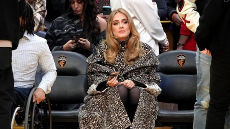 Bí mật đằng sau khoảnh khắc Adele trở thành meme nổi tiếng