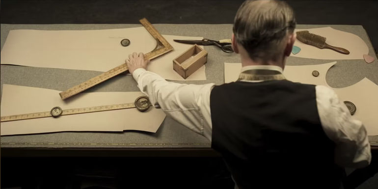 Mark Rylance as Leonard the tailor in The Outfit