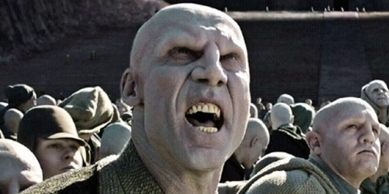 An angry Engineer screaming in Alien Covenant