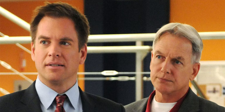 Tony DiNozzo and Gibbs sharing a serious moment in NCIS