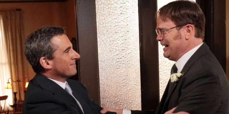 Meredith and Derek embrace in 'Grey's Anatomy'