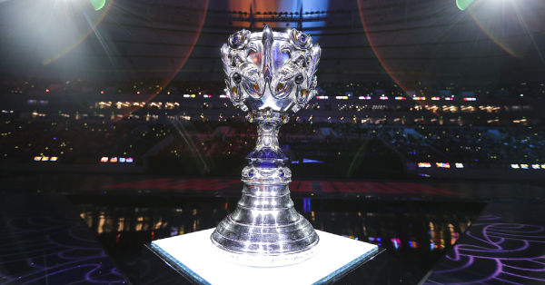 Sự Sụp Đổ của EDG: Từ Niềm Tự Hào LPL đến Thảm Họa