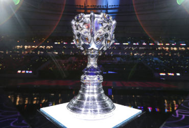 Sự Sụp Đổ của EDG: Từ Niềm Tự Hào LPL đến Thảm Họa