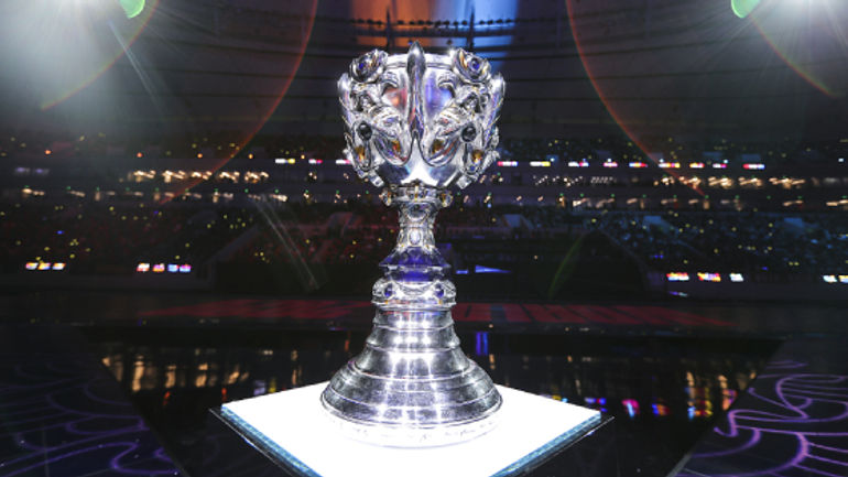 Sự Sụp Đổ của EDG: Từ Niềm Tự Hào LPL đến Thảm Họa