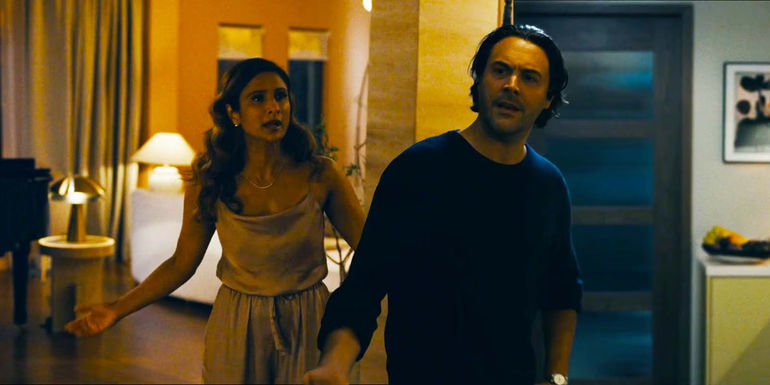Sarayu Blue as Hilary Starr and Jack Huston as David Starr in Expats episode 5