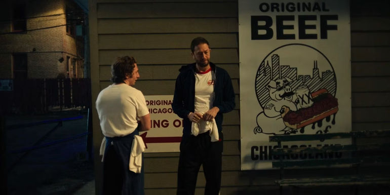 Carmy and Richie standing outside of the restaurant