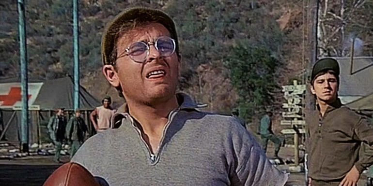 Gary Burghoff's Radar in MASH season 1