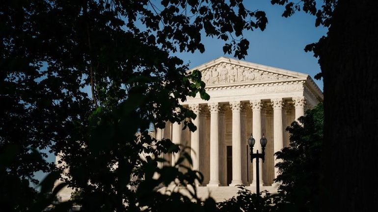 The Intriguing Deliberation: Supreme Court's Handling of Trump's Immunity Challenge