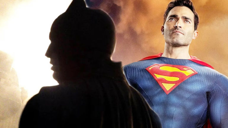 Superman's Collaboration with Arrowverse's Dark Knight in Exciting DC Universe Art