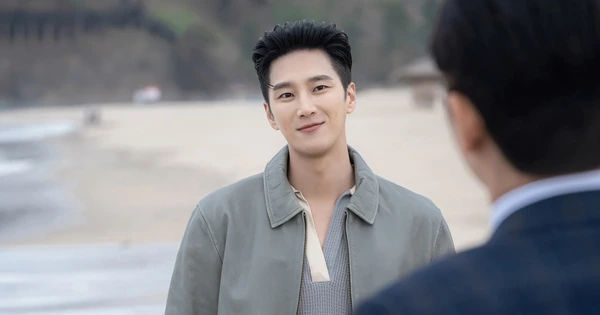 Bí mật đằng sau sự thăng hoa của bộ phim gây sốt Flex x Cop