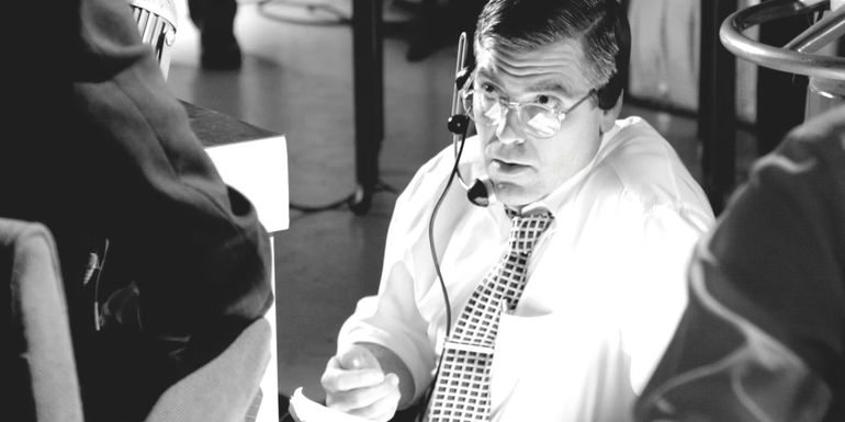 George Clooney in Good Night and Good Luck looking nerdy in a tie and shirt - Directed by George Clooney