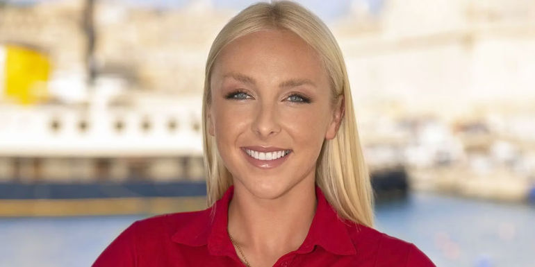 Courtney Veale Below Deck Smiling in promo pic - Below Deck Mediterranean Seasons 6 & 7 - Courtney Veale Could Be A Good Fit