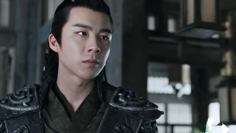 Bí ẩn về tạo hình của Lưu Vũ Ninh trong Tử Xuyên: Quang Minh Tam Kiệt