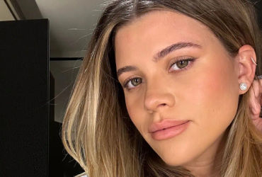 Sofia Richie's Pregnancy Acne Journey: Embracing Skincare Challenges