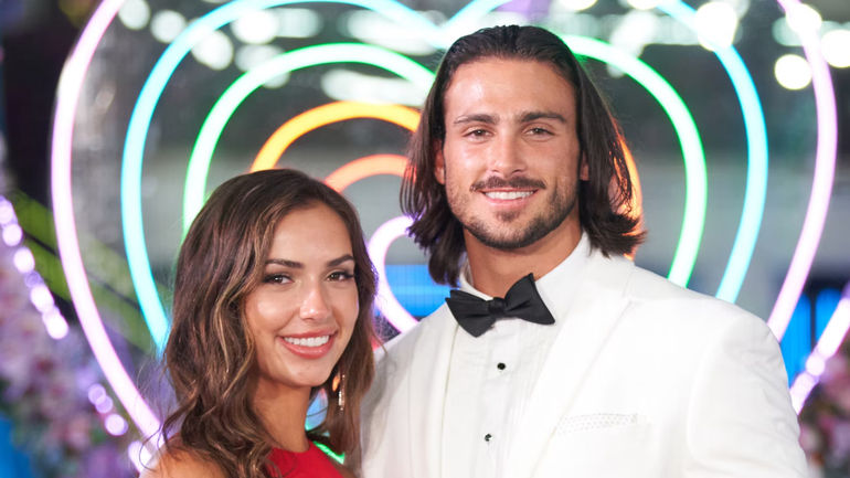 The Real Reason Behind Bailey & Jeremy's Split After Love Island