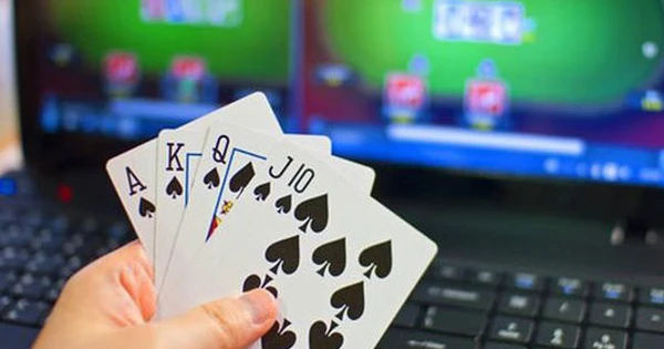 Văn hóa truyền thông và ảnh hưởng đến giới trẻ Việt Nam