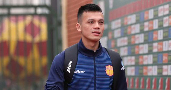 Câu chuyện đầy bi hài của hậu vệ Nguyễn Hữu Tuấn với CLB Nam Định