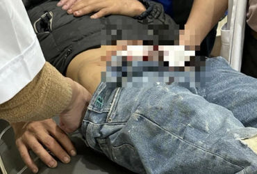 Hành động đầy nguy hiểm của nam thanh niên ở Quảng Bình