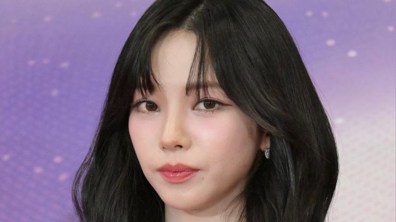K-pop idol issues apology to fans following uproar over public relationship disclosure