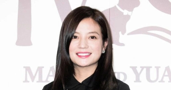 Sự Trở Lại Đầy Bất Ngờ của Triệu Vy: Ánh Sáng Sau Cơn Bão