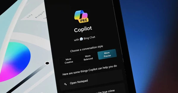 Copilot trên Windows 10: Sự xuất hiện bí ẩn và cách tắt hoàn toàn