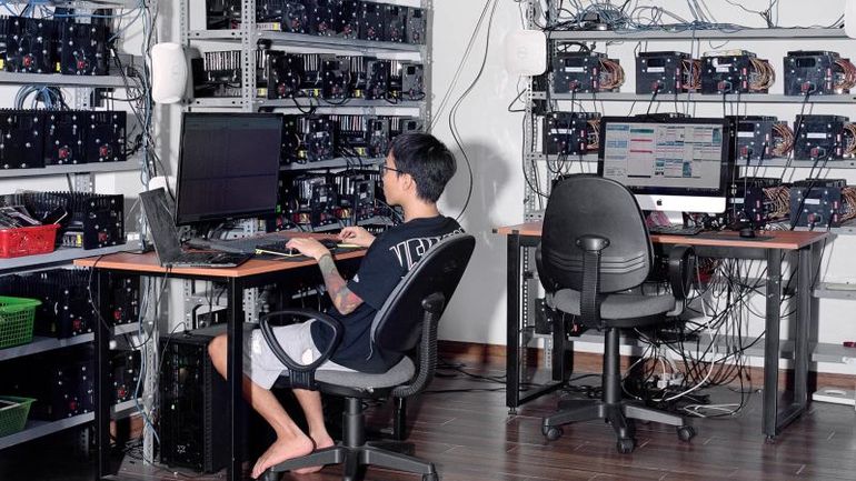 Exploring Vietnam's Mysterious Online Click Farms