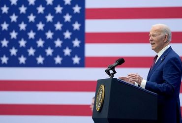 Navigating Biden's Age Factor in the Political Arena