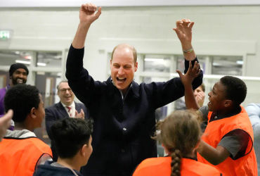 Prince William Radiates Ease at Philanthropic Function Amid Heightened Kate Middleton Gossip