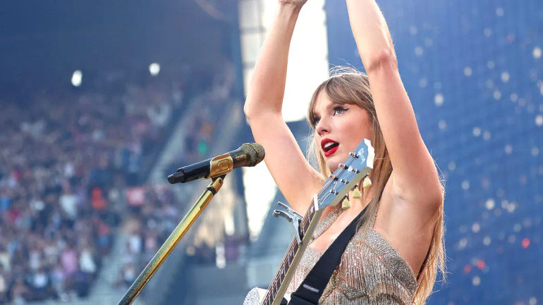 Taylor Swift Breaks Records with Latest Billboard No. 1 Hit