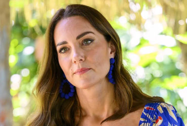 Kate Middleton Absent from Easter Church Service Amid Cancer Battle