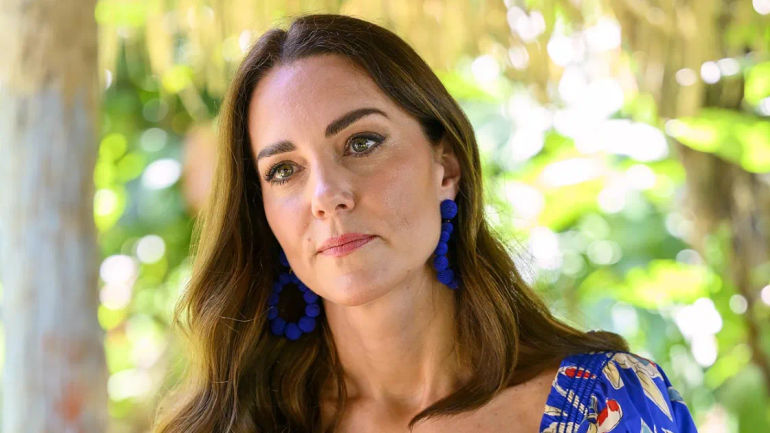 Kate Middleton Absent from Easter Church Service Amid Cancer Battle