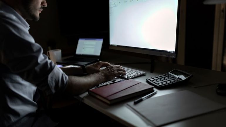 How Your Early Work Schedule Could Impact Your Long-Term Health, According to Research