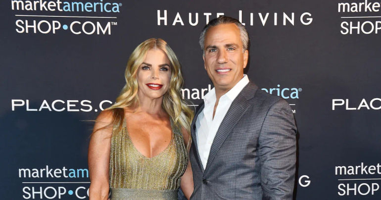 6 Red Flags Indicating Trouble in Paradise for Alexia Nepola and Todd Nepola