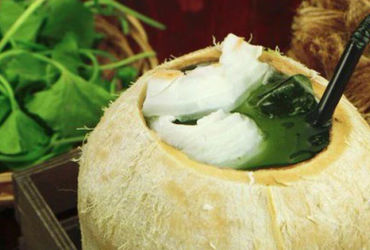 5 Loại Nước Giúp Giải Nhiệt và Chăm Sóc Da Trong Ngày Nắng Nóng