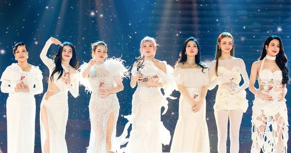 Nhóm nhạc Lunas và Hành trình Sáng Tạo Đầy Bất Ngờ