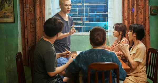 Hành Trình Kỳ Diệu của Phúc trong "Gặp Lại Chị Bầu" trên Galaxy Play