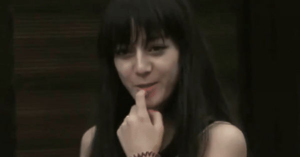 Địch Lệ Nhiệt Ba - Hành Trình Vẻ Đẹp Tuyệt Vời từ Tuổi 18