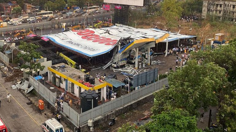 Tragic Accident in Mumbai: Multiple Fatalities and People Trapped as Billboard Collapses During Rainstorm