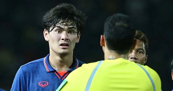 Những Câu Chuyện Bí Ẩn Xung Quanh Cầu Thủ Jonathan Khemdee và HLV Ishii