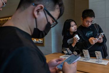 Apple's Strategic Price Reductions Boost iPhone Sales in China